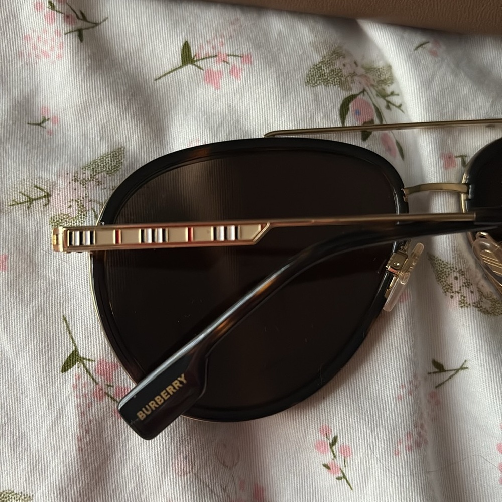 Burberry Brown Aviator Sunglasses - Picture 5 of 12